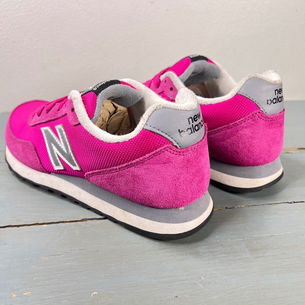 New Balance 411 Womens Sneakers Pink Suede Mesh Running Shoes WL411AAG Size 7 - Picture 10 of 13